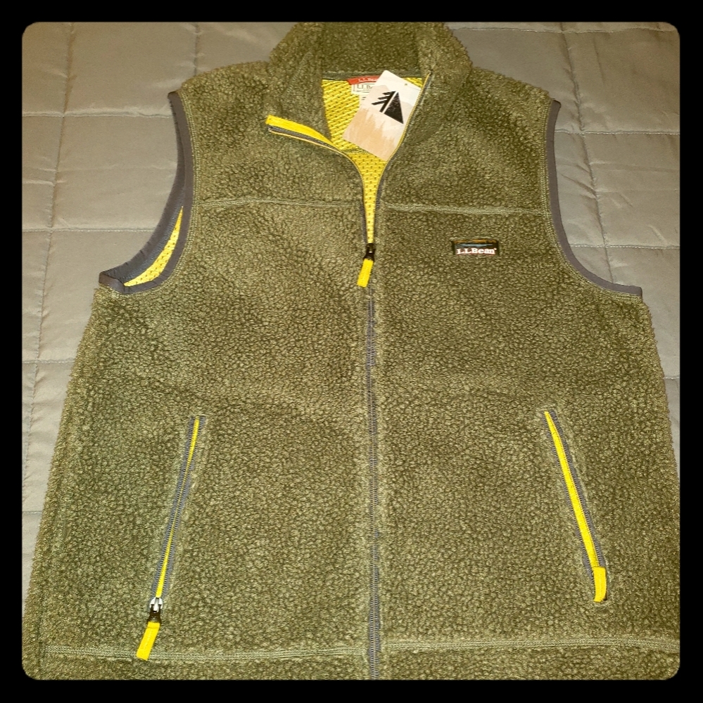 LL Bean fleece vest